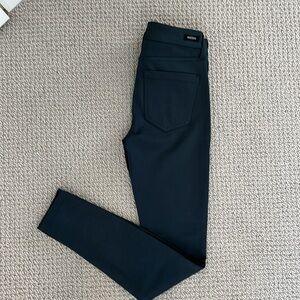 Liverpool Los Angeles Midnight Black Madonna Jeggings Leggings